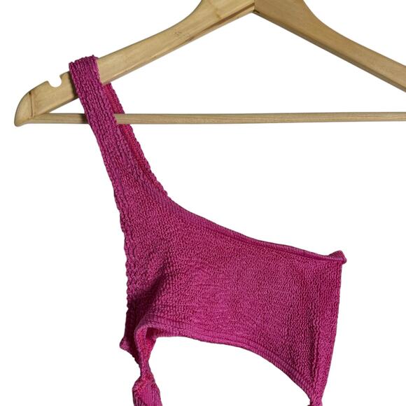 Bond Eye Rico Pink One Shoulder Cut Out One Piece Crinkle Swimsuit One Size - Picture 4 of 10